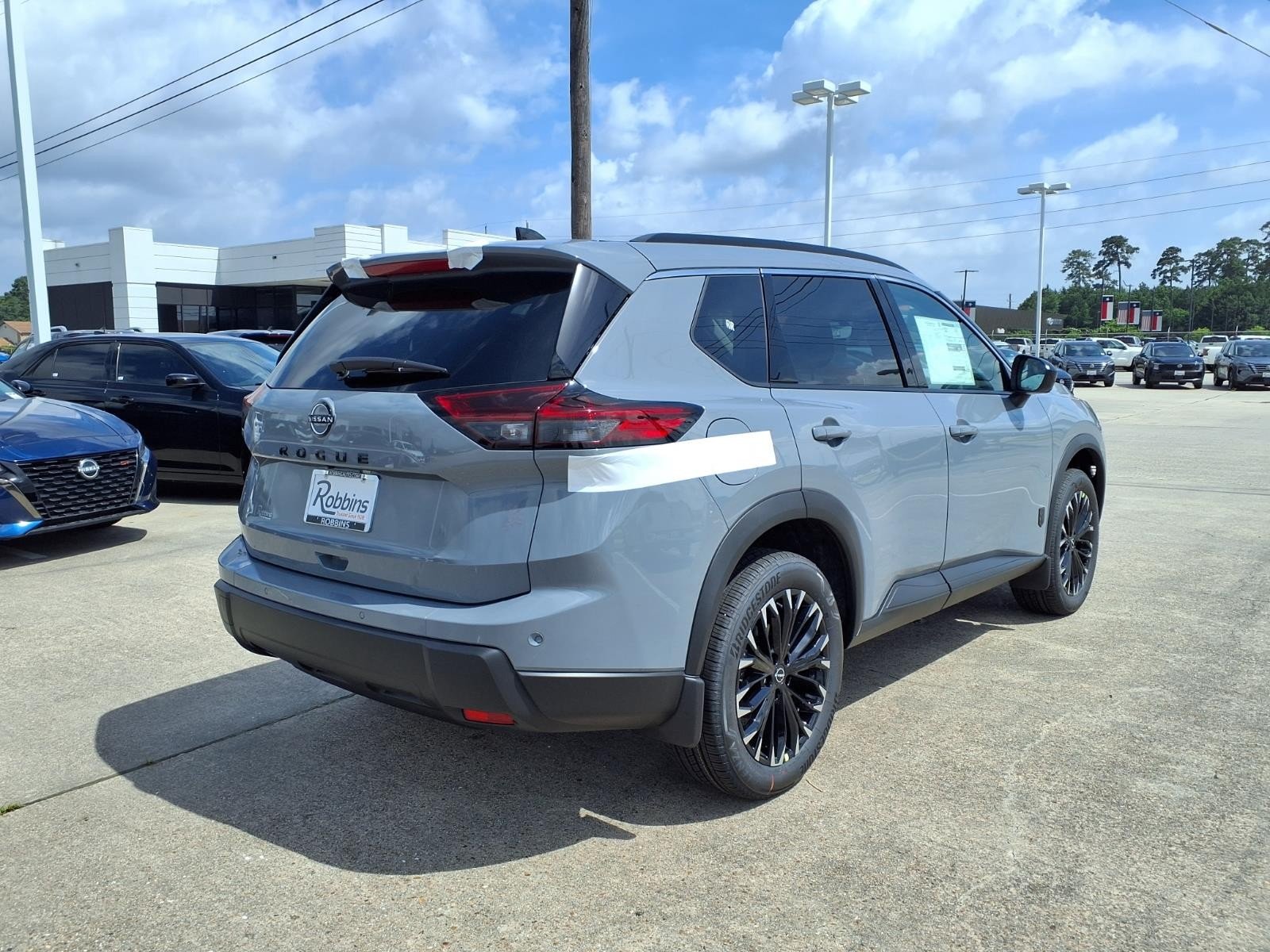 2026 Nissan Rogue Dark Armor™ Gray at Robbins Nissan