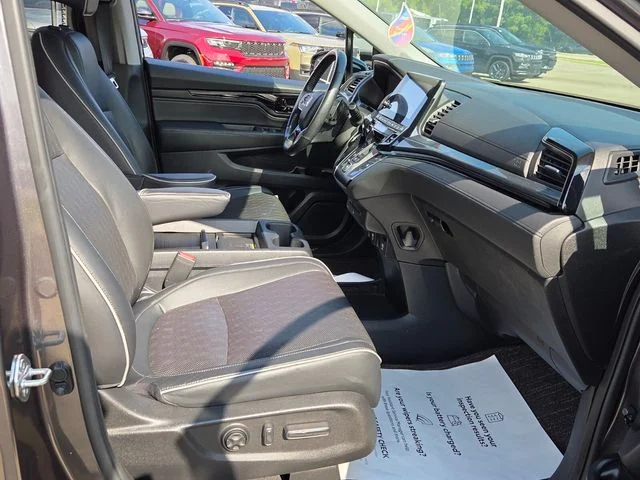 Used 2023 Gray Honda Elite image 15