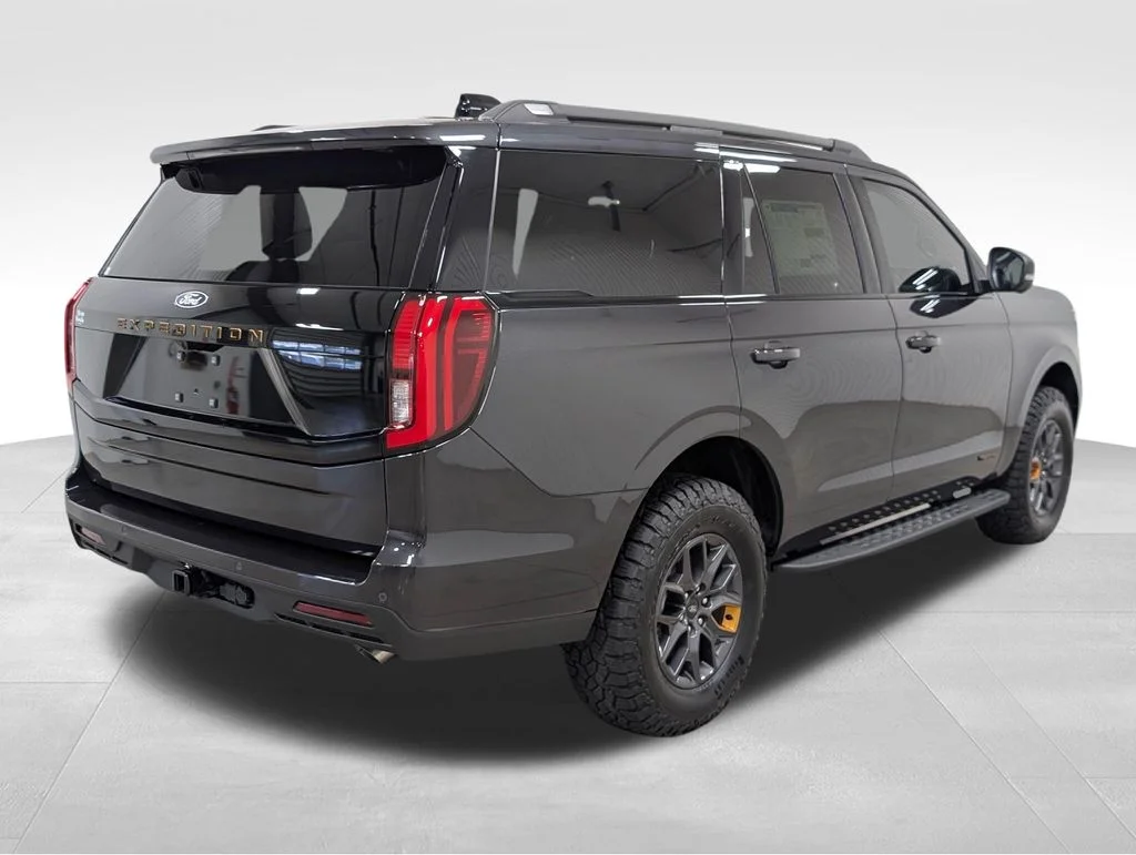 New 2027 Dark Matter Gray Metallic Ford Tremor® image 21