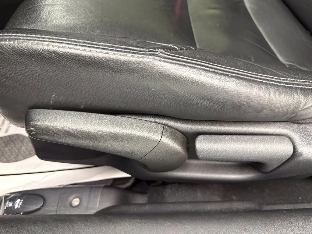 2014 Honda Civic EX-L 2dr Car Slide 14