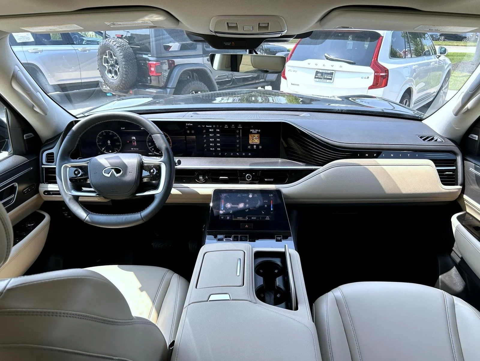 Used 2025 Black INFINITI PURE image 12