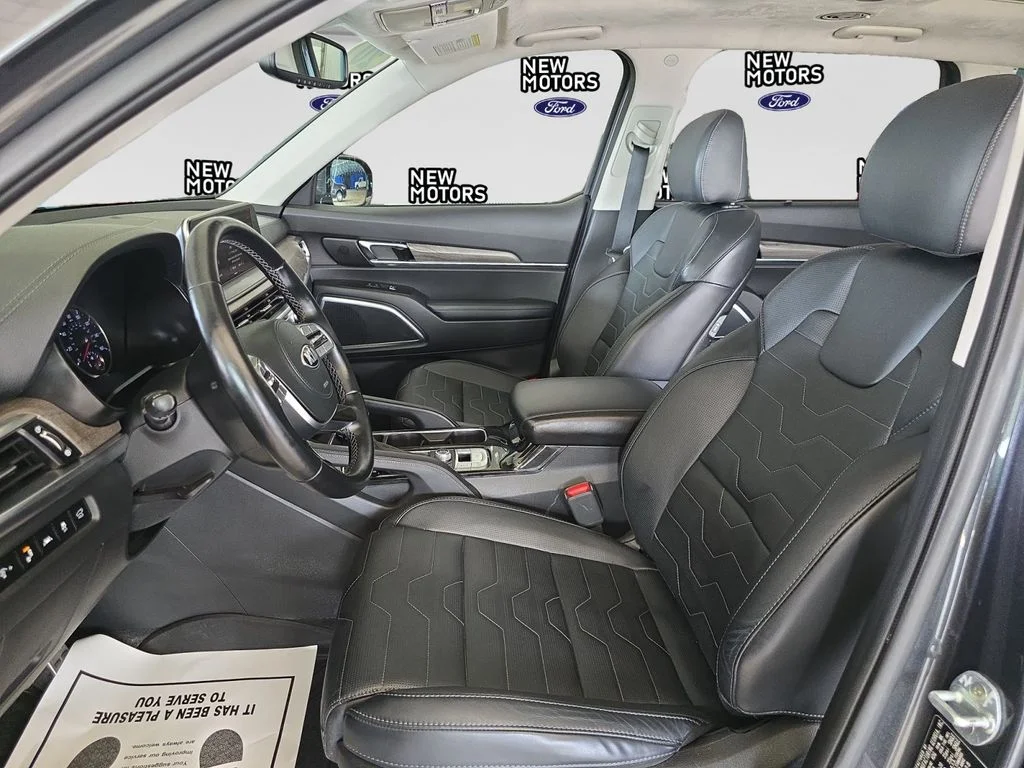Used 2020 Gray Kia SX image 9