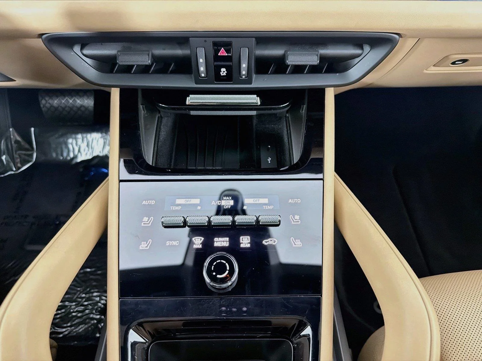 Certified Used 2024  Porsche  image 20