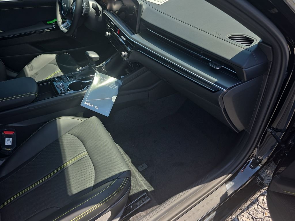 New 2026 Aurora Black Pearl Kia GT image 36