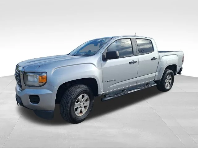 Used 2016 Silver GMC Base image 3