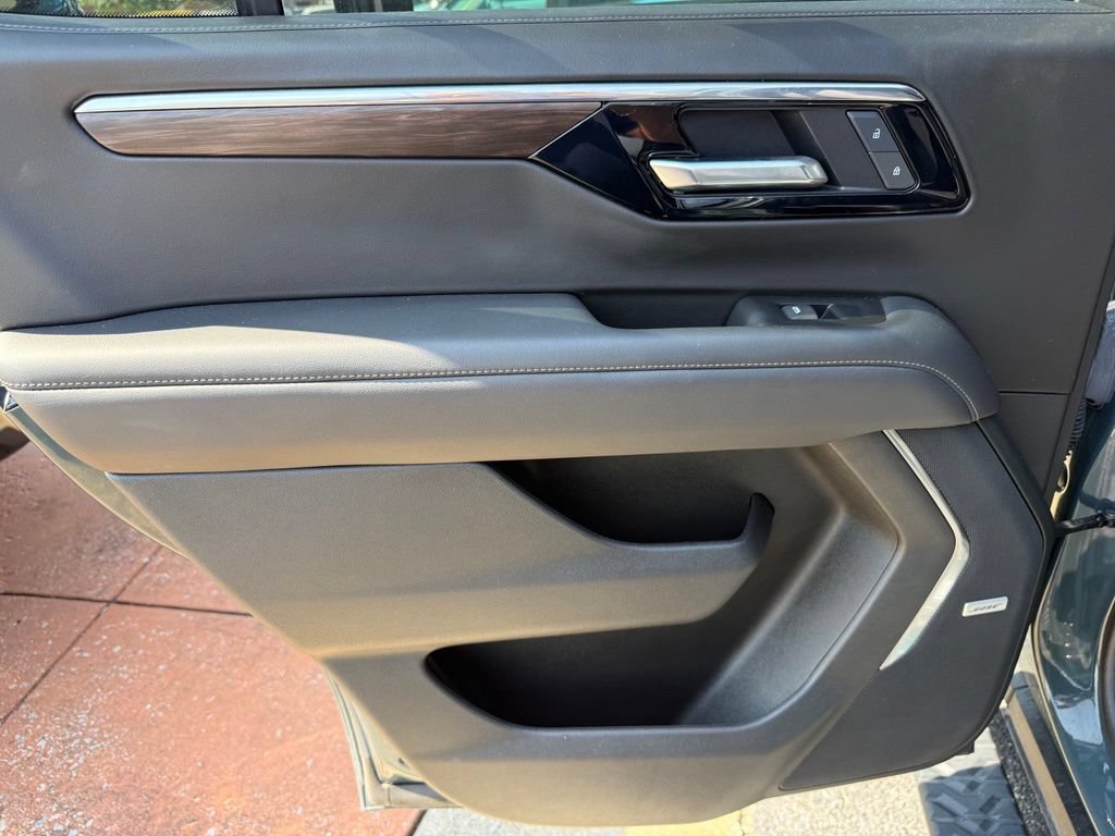 Used 2025 Cypress Gray Chevrolet Z71 image 7