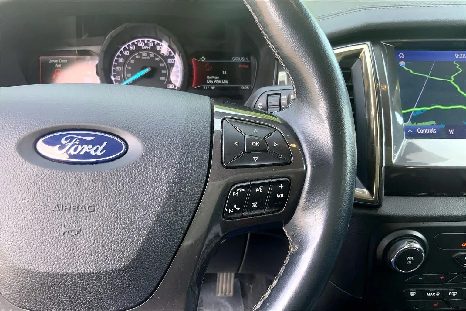 Certified Used 2020 Iconic Silver Ford LARIAT image 25
