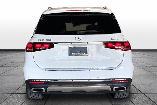 New 2026 Polar White Mercedes-Benz GLS 450 image 32