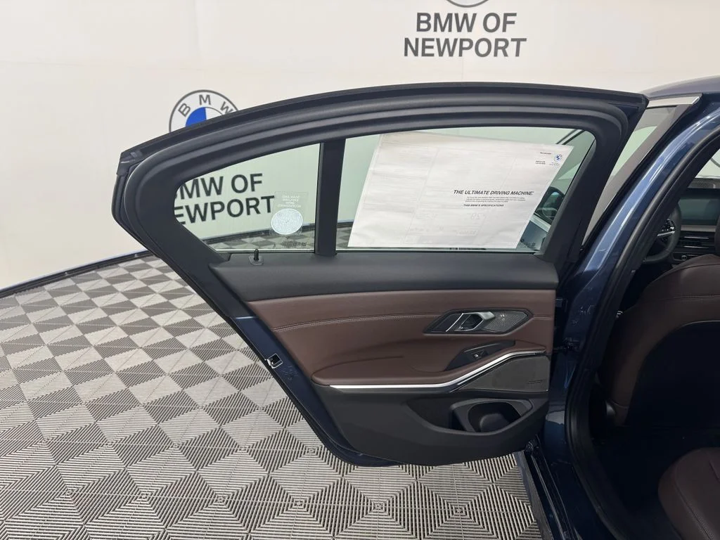 New 2026 Arctic Race Blue metallic BMW 330i xDrive image 17