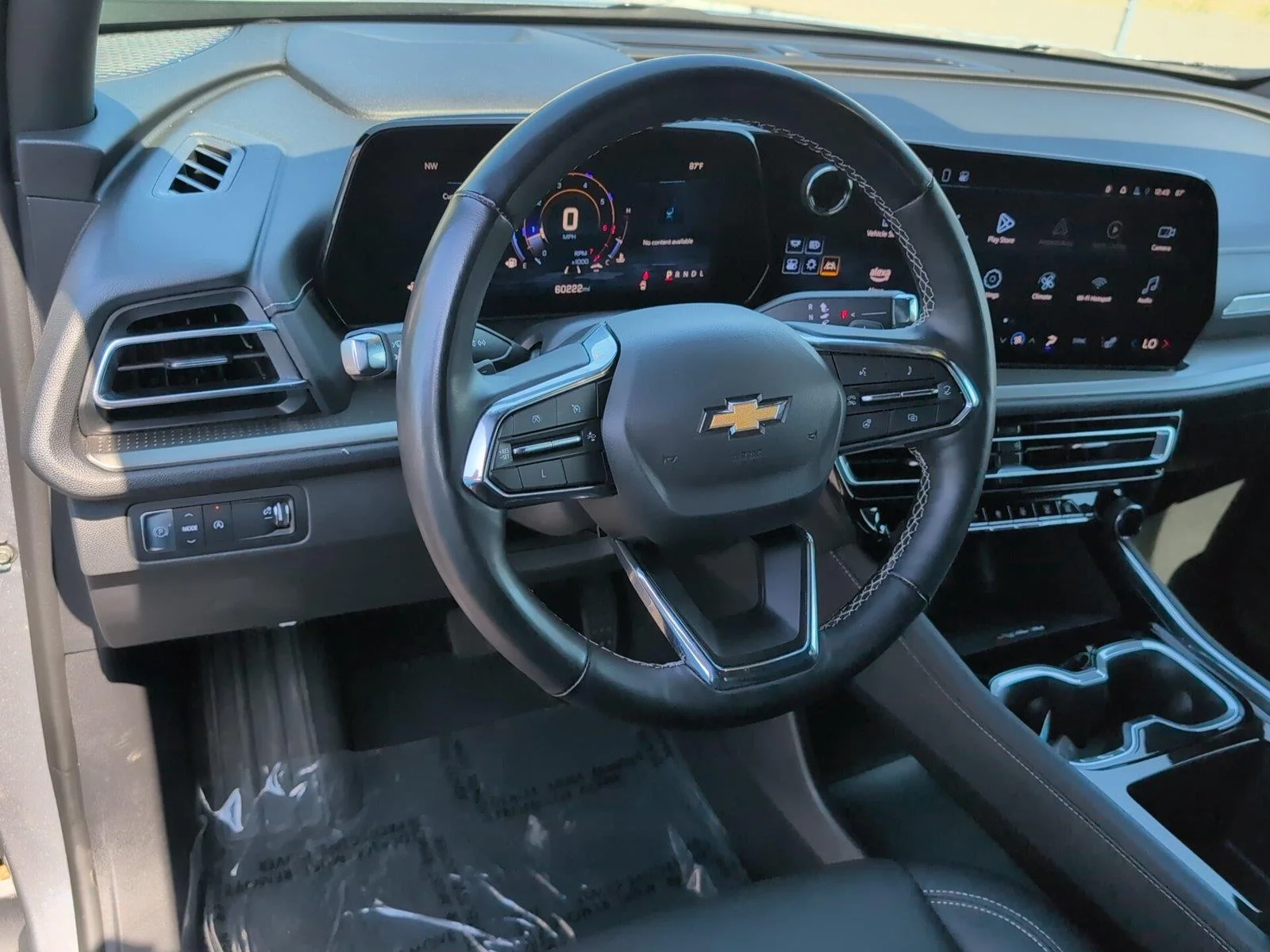 Used 2025 Sterling Gray Metallic Chevrolet LT image 4