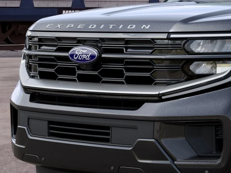 New 2027 Dark Matter Gray Metallic Ford MAX Platinum image 17
