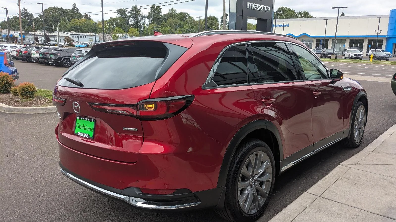 New 2026 46V SOUL RED CRYSTAL METALLIC Mazda 3.3 Turbo Premium Plus AWD image 6