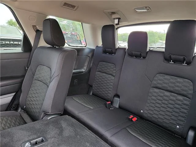 Used 2024 Blue Nissan SV (A9) Front-Wheel Drive image 9