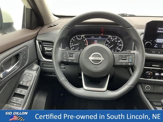 Certified Used 2023 Pearl White Tricoat Nissan SL image 21
