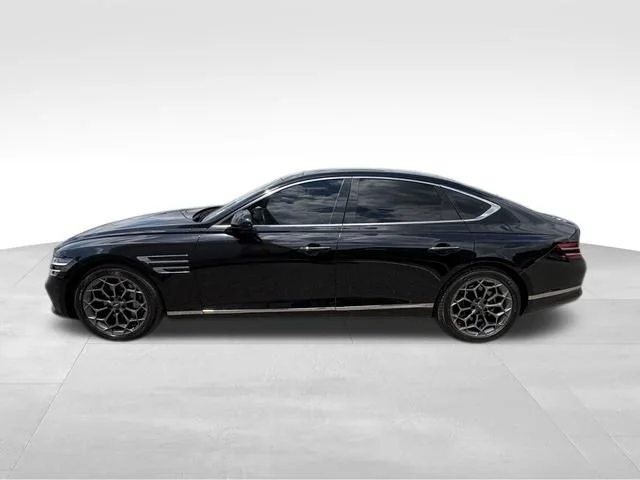 Used 2021 Black Genesis 3.5T image 12