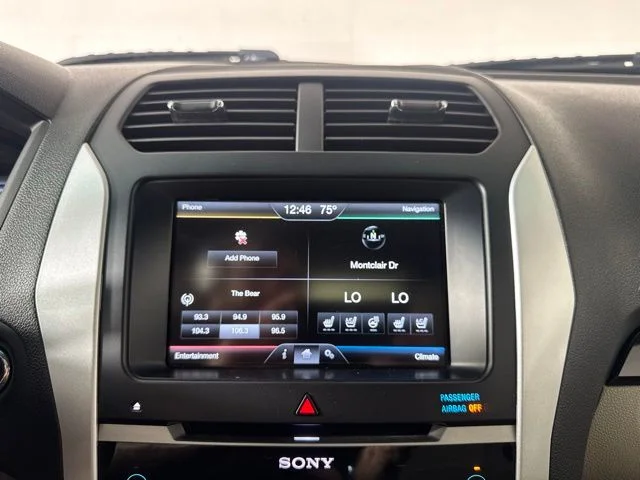 Used 2015 Bronze Ford Limited image 16