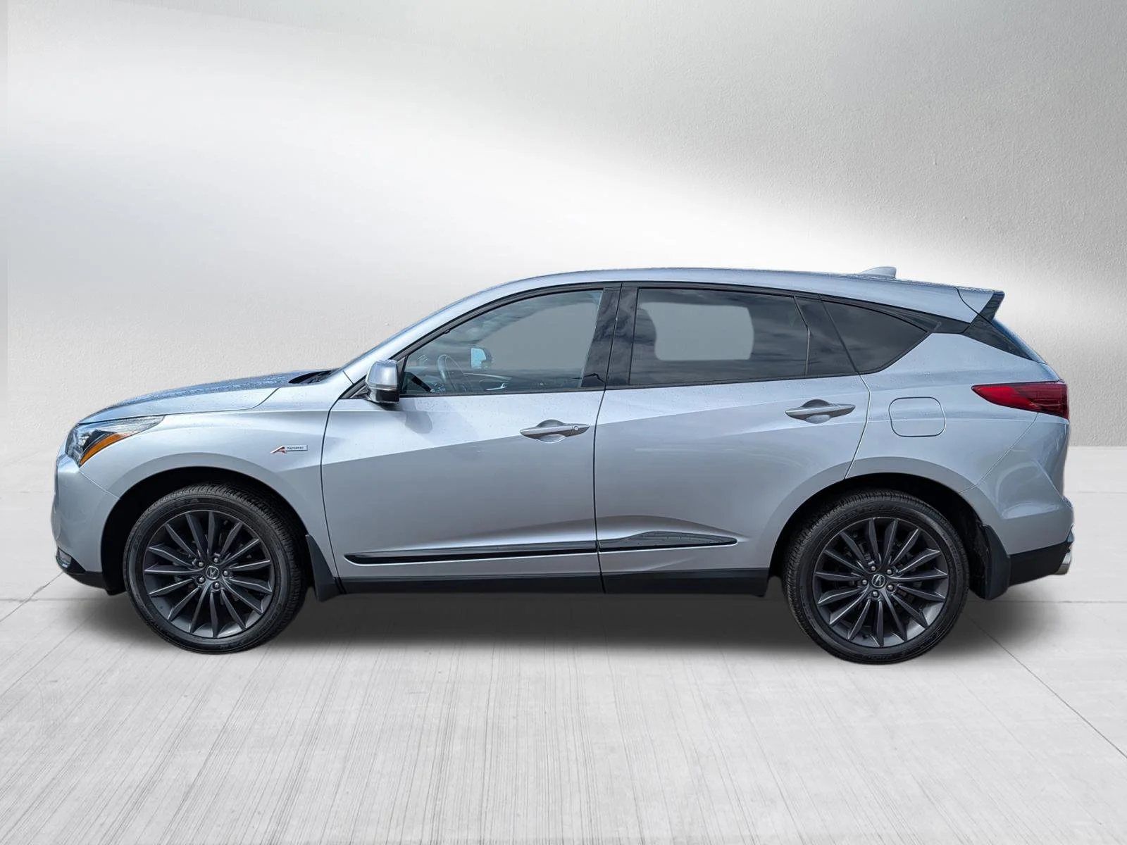 Used 2022 Lunar Silver Metallic Acura w/A-Spec Advance Package image 4