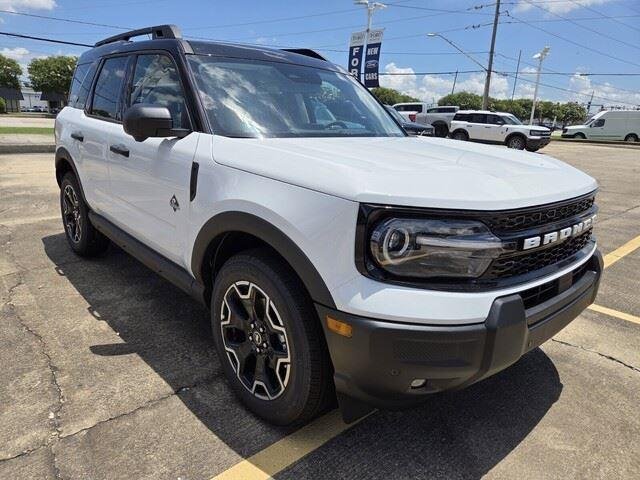 New 2026 Oxford White Ford Outer Banks® image 7