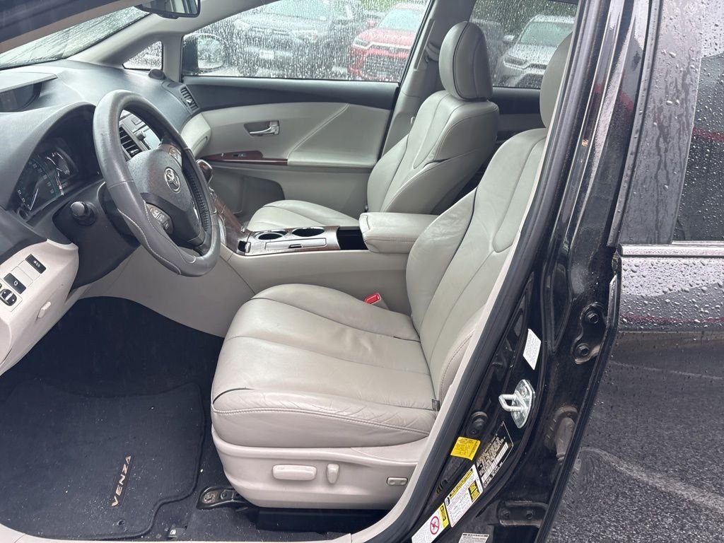Used 2012 Black Toyota Limited image 10