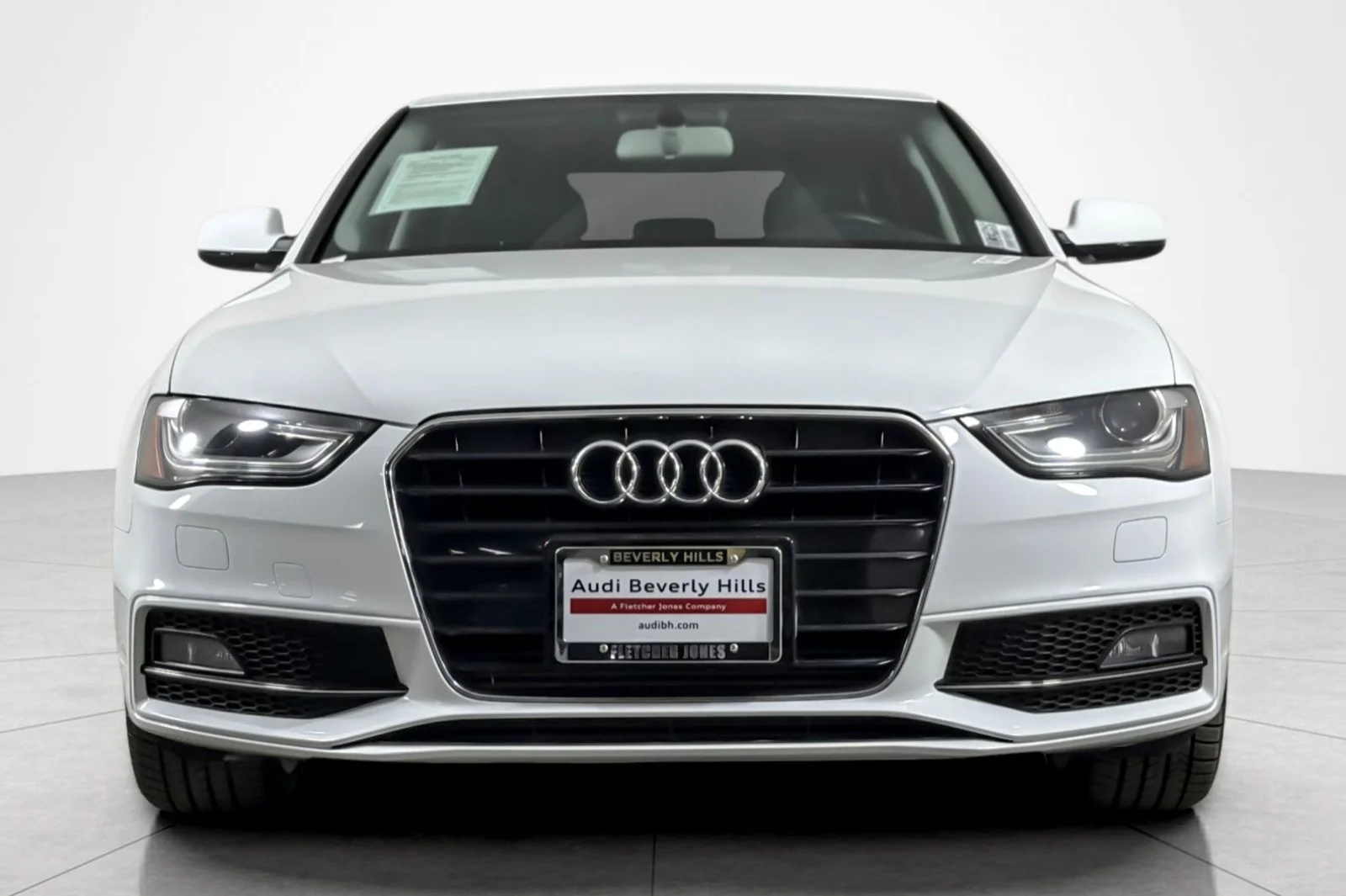 Used 2014 Ibis White Audi 4dr Sdn CVT FrontTrak 2.0T Premium image 8