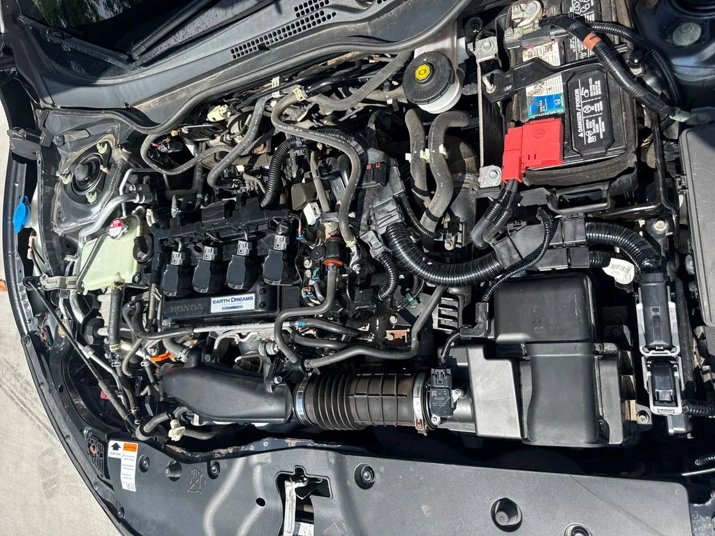 Certified Used 2018 Polished Metal Metallic Honda EX image 36