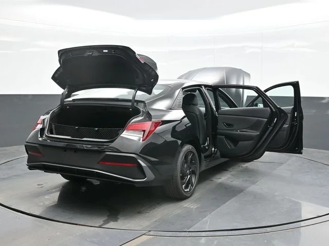 New 2026 Black Hyundai SEL Sport image 29