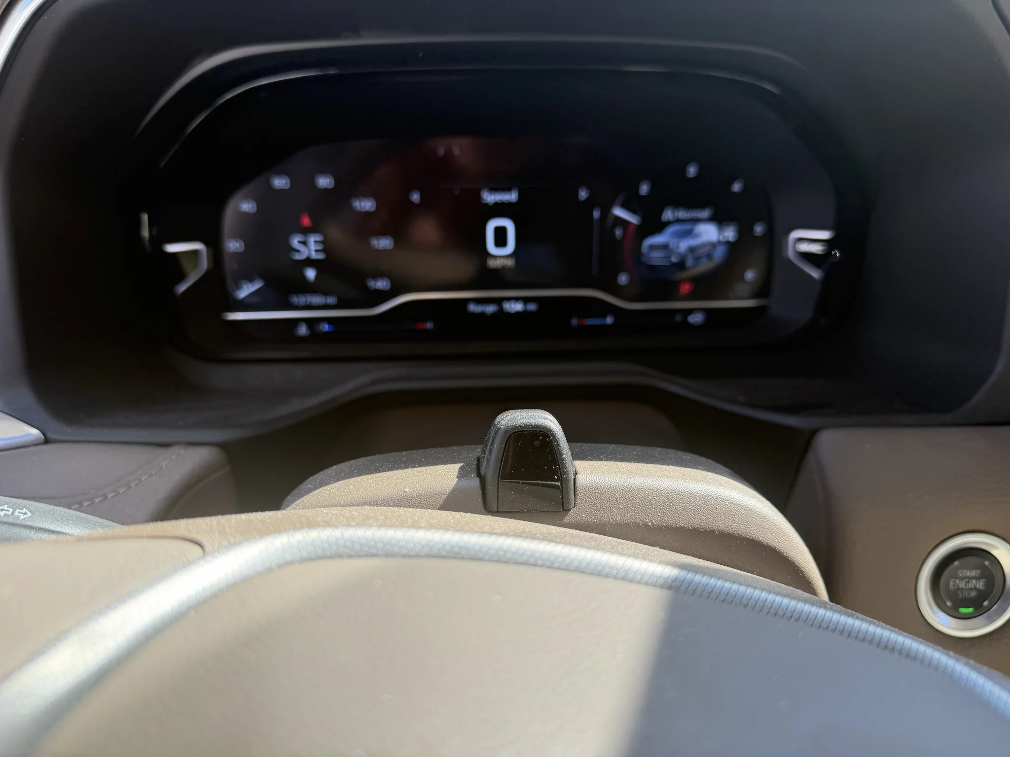 Used 2024 White Frost Tricoat GMC Denali image 7