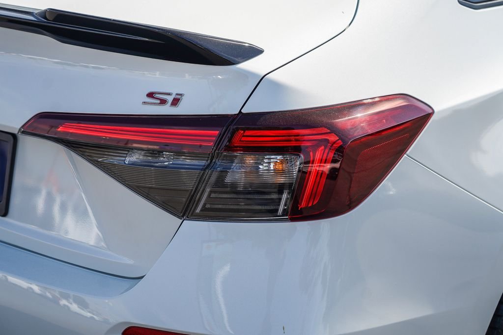New 2026 Platinum White Pearl Honda  image 10