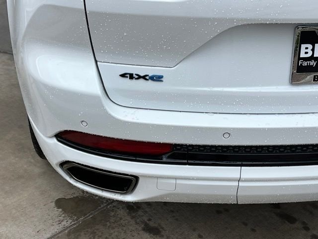 Used 2025 White Jeep Anniversary Edition 4xe image 6