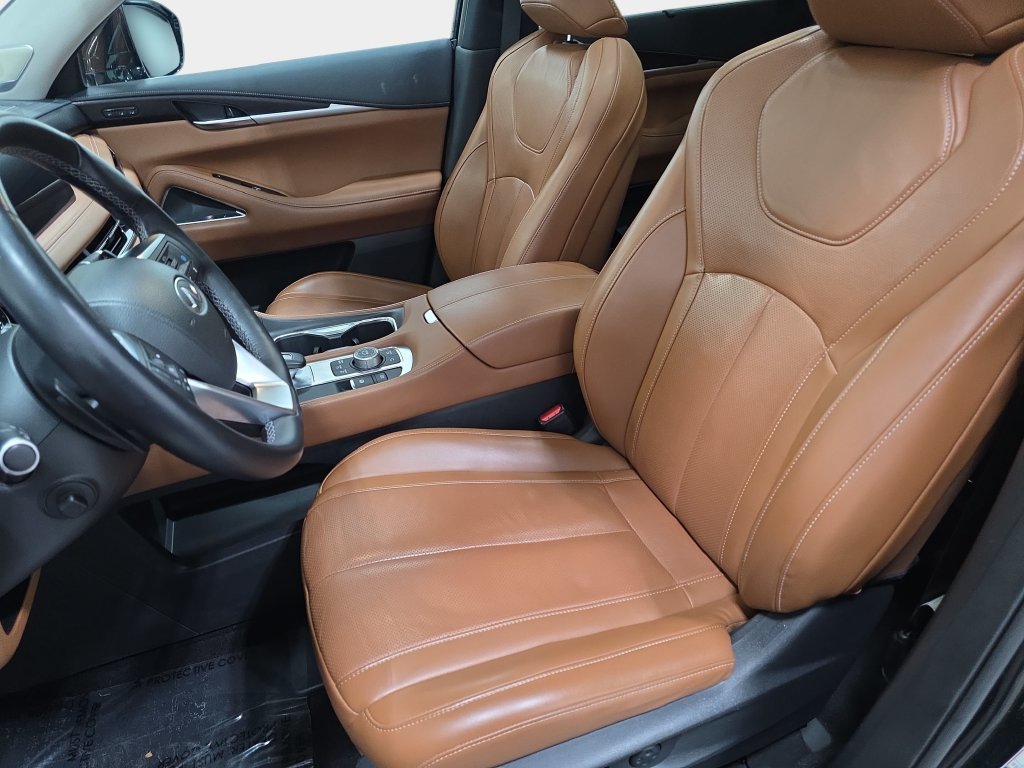 Certified Used 2023 Mineral Black INFINITI Sensory image 11