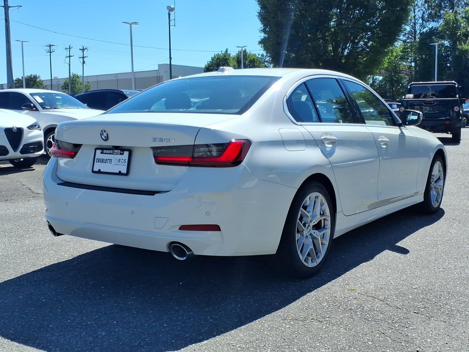 Used 2025 Alpine White BMW 330i image 2