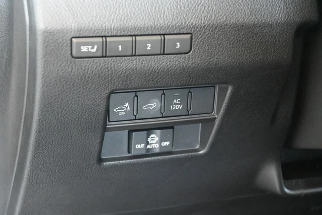 Certified Used 2026 INCOGNITO Lexus 550 Luxury+ image 22
