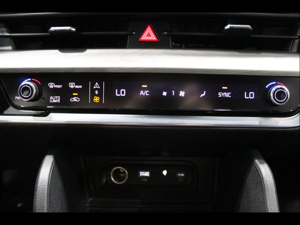 2024 Kia Sportage X-Line - Photo 30