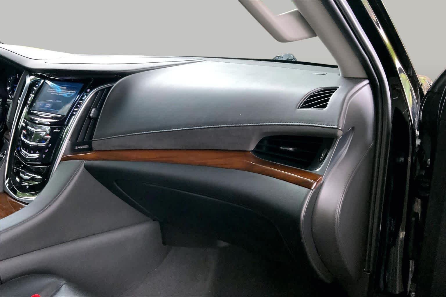 Used 2019 Black Raven Cadillac Premium Luxury image 19