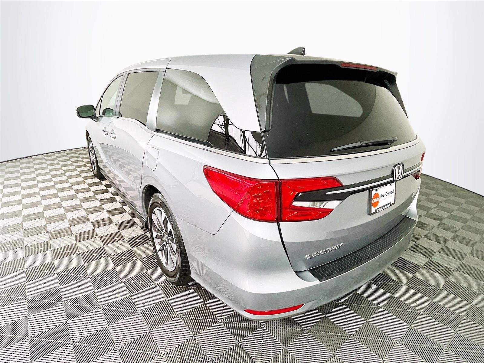 Used 2022 Lunar Silver Metallic Honda EX-L image 7