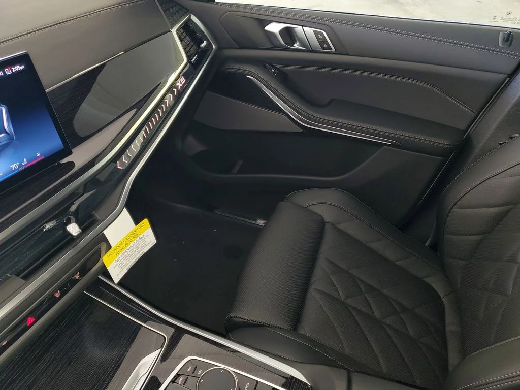 Used 2026 Gray BMW sDrive40i image 20