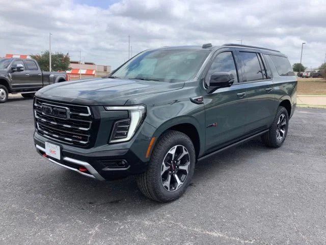 2026 GMC Yukon 4WD AT4's photo