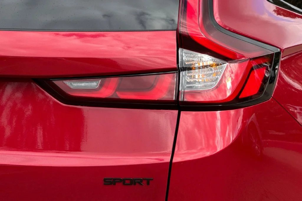 New 2027 Radiant Red Metallic Honda Sport-L image 21