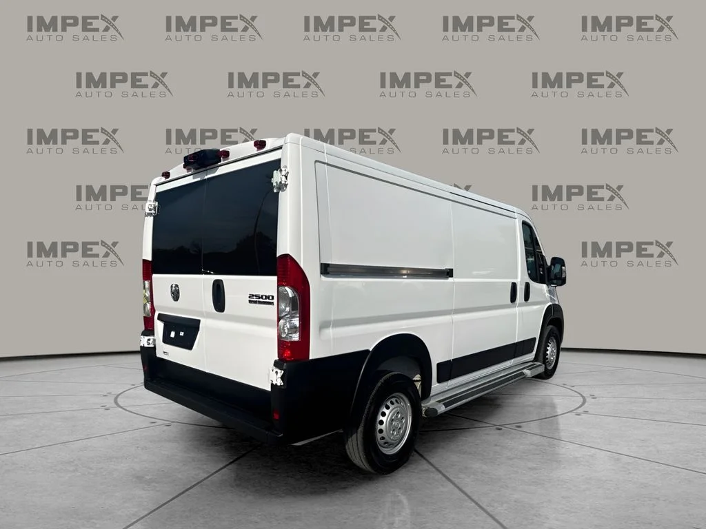 Used 2025 White Ram Base image 5