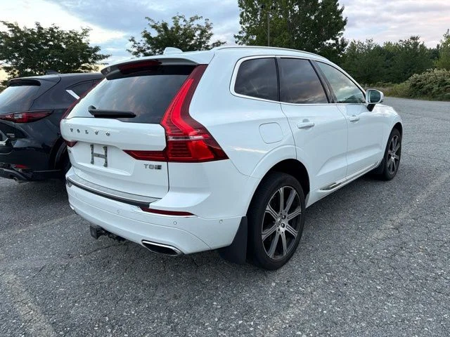 Used 2018 White Volvo T8 Inscription image 5