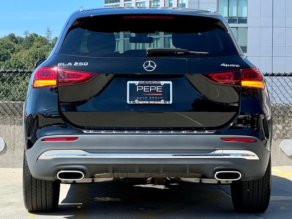 Certified Used 2023 Black Mercedes-Benz GLA 250 image 5