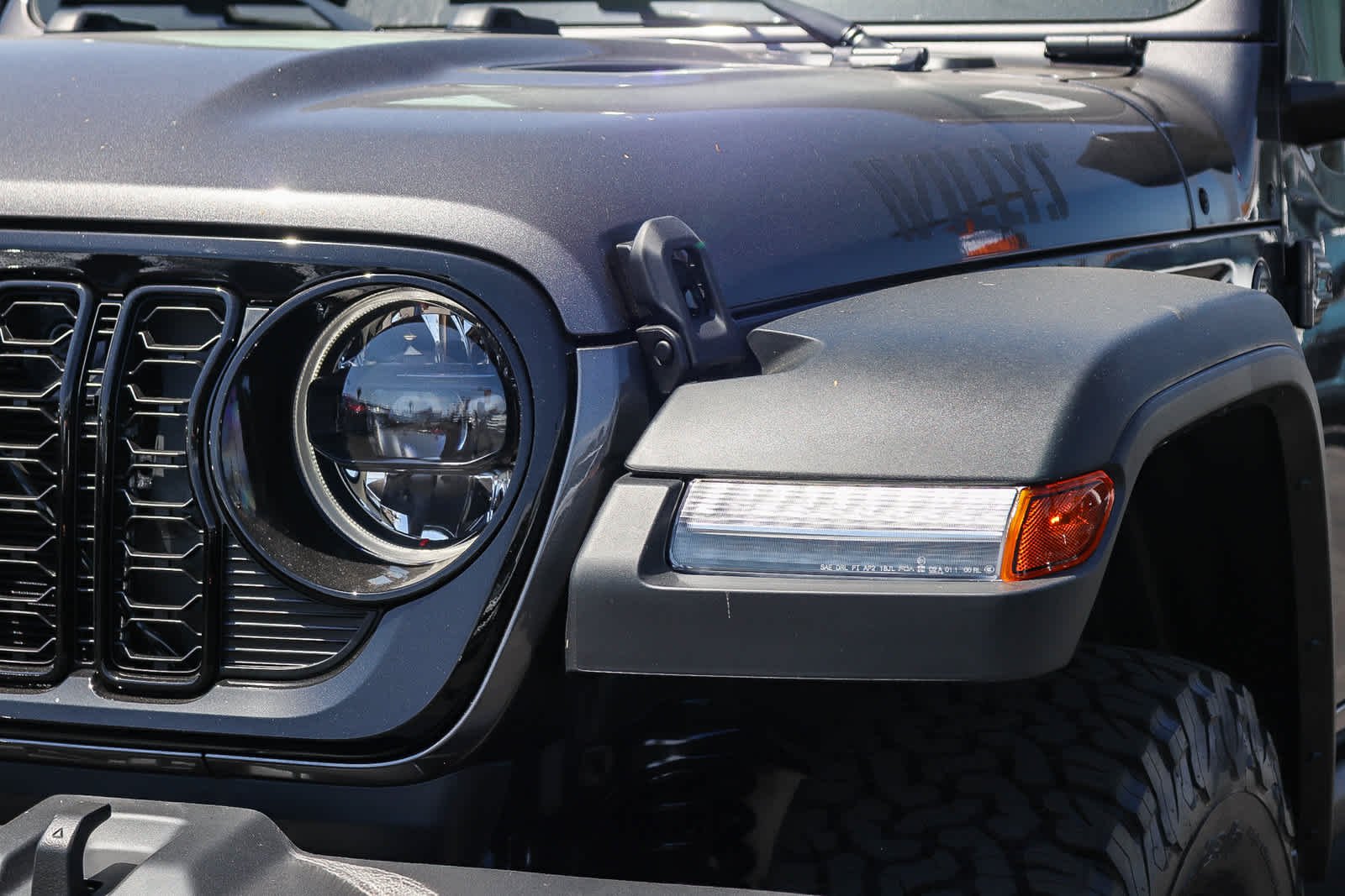 New 2026 Granite Crystal Metallic Clear-Coat Exterior Paint Jeep Willys image 8