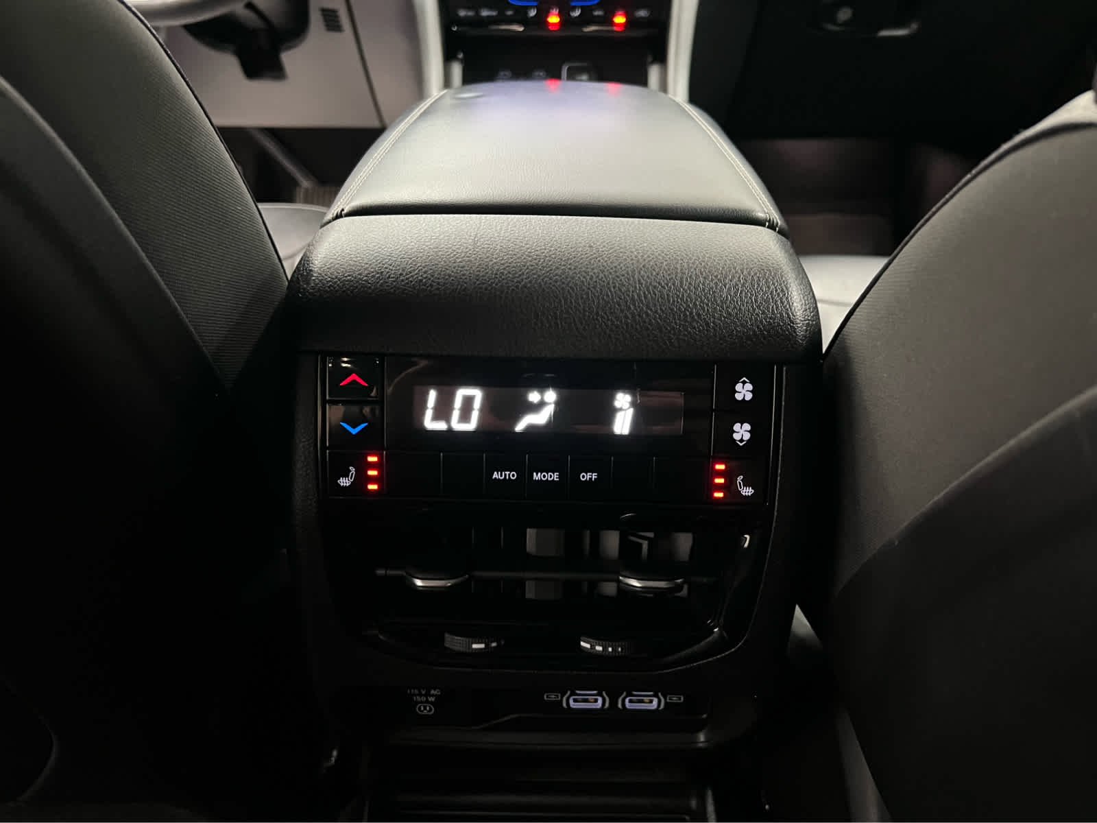 Used 2023 Velvet Red Pearlcoat Jeep Limited image 3