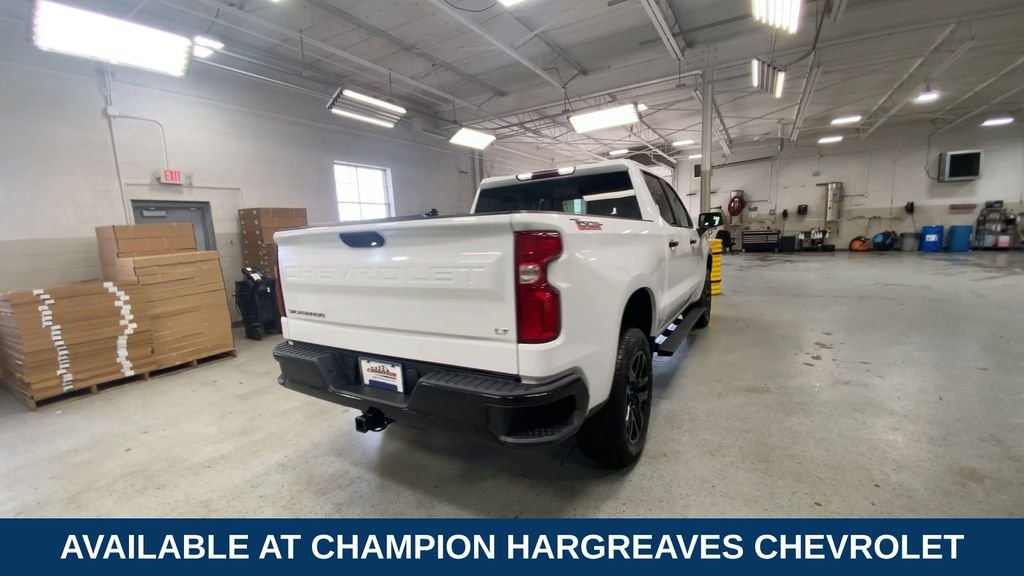 Used 2023 Summit White Chevrolet LT Trail Boss image 10