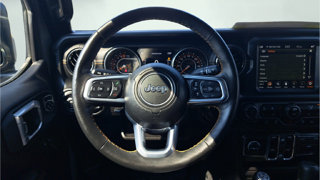 Used 2022 Gray Jeep High Altitude image 18