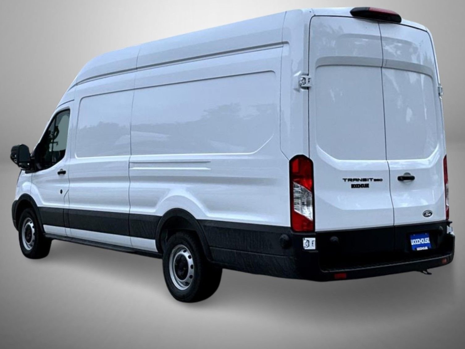 New 2026 Oxford White Ford Base image 7