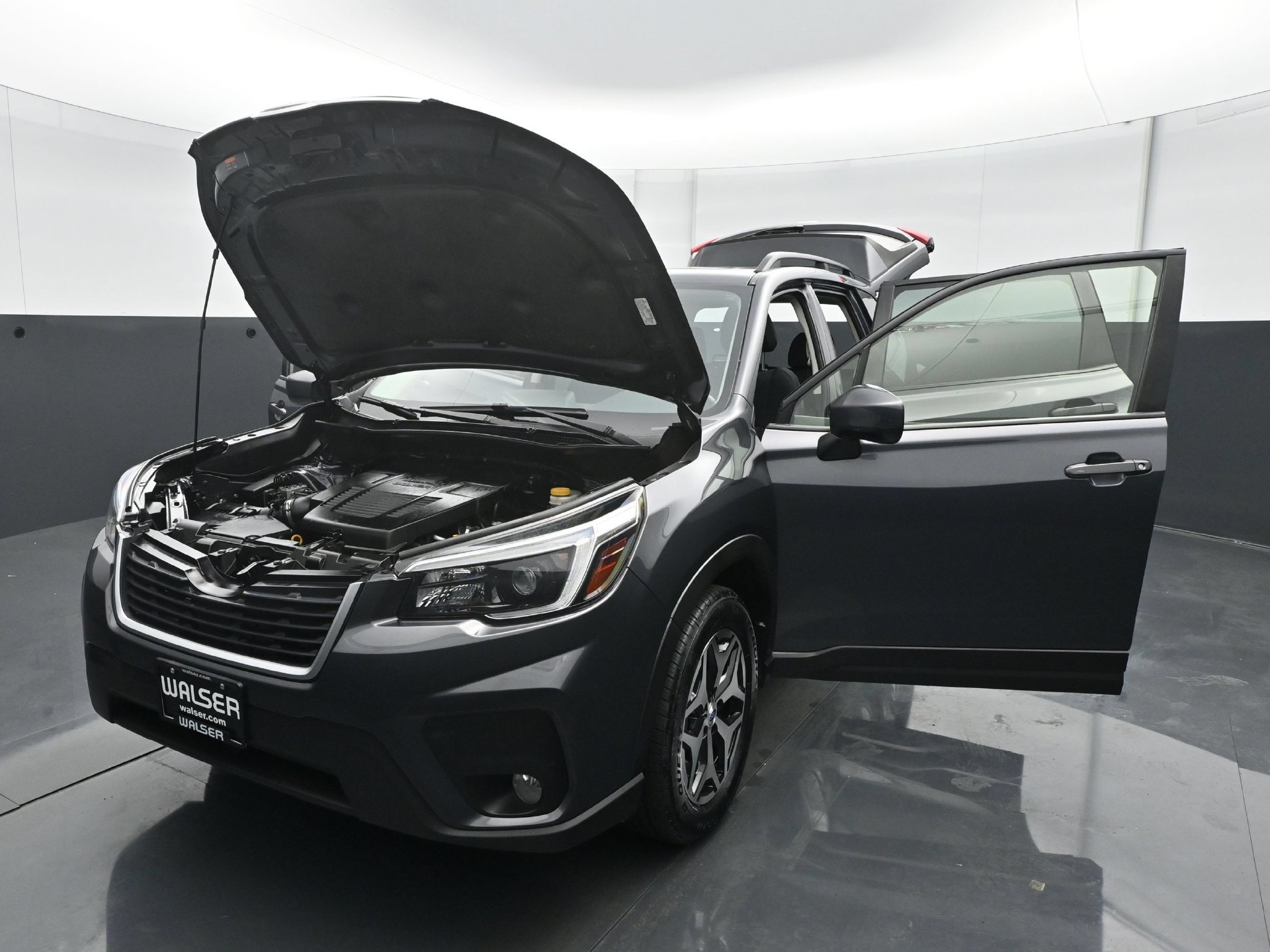 Used 2021 Magnetite Gray Metallic Subaru Premium image 30