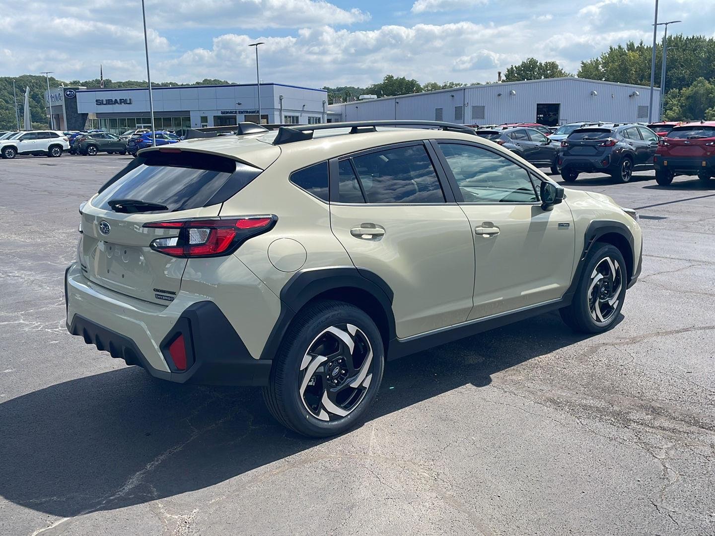 New 2026 SAND DUNE PEARL Subaru Limited Hybrid image 5