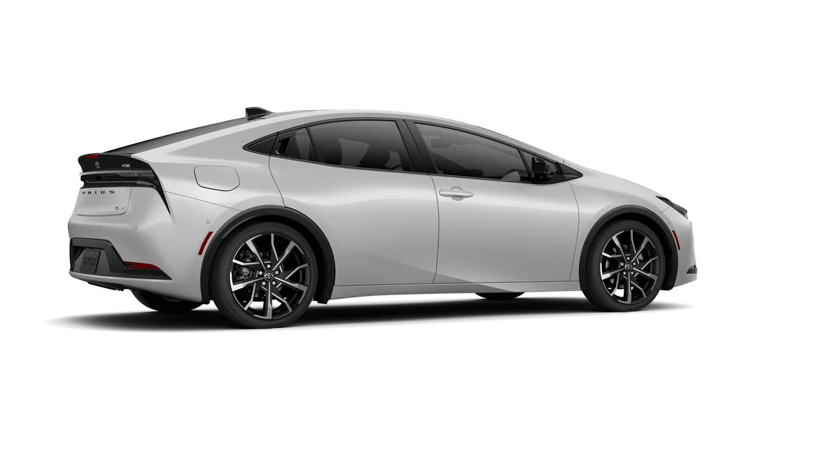 New 2026 Cutting Edge Toyota XSE Premium image 33