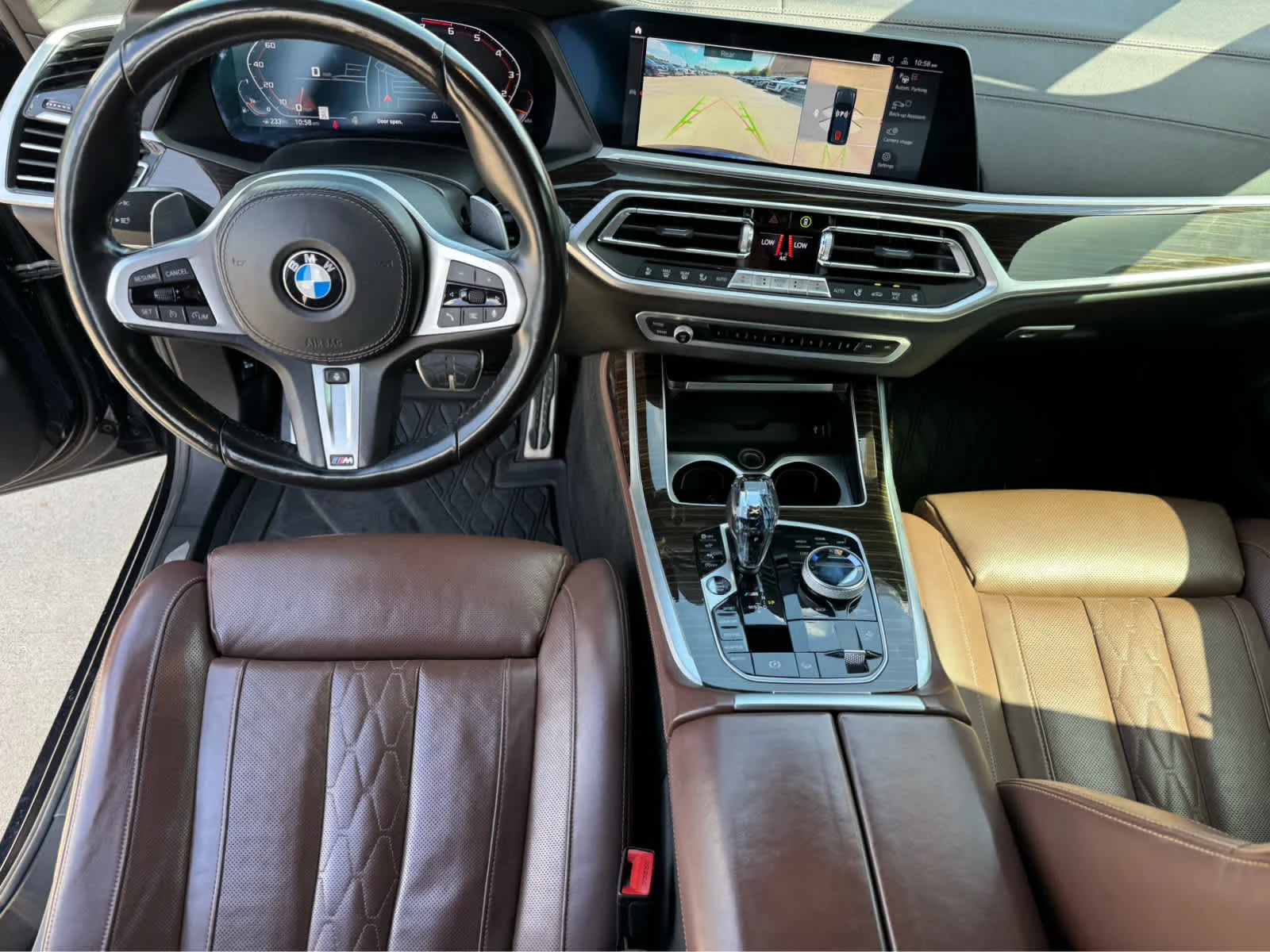 Used 2021 Carbon Black Metallic BMW M50i image 24